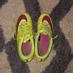 men’s mercurial soccer cleats